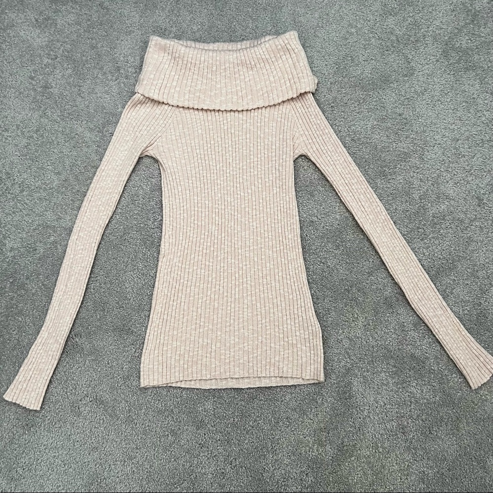 Light Pink Ribbed Off Shoulder Top